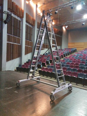 Base Movil para Telescopica Escenario